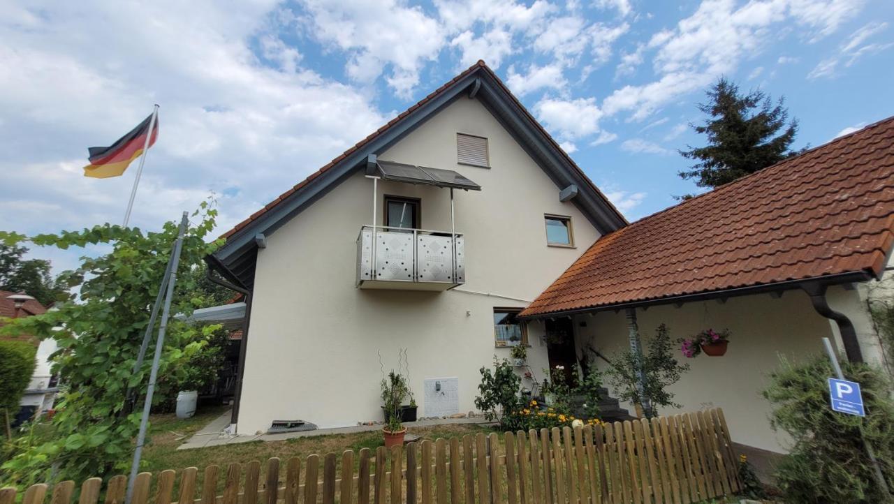 Ferienwohnung Naehe Bodensee. 梅肯博伊伦 外观 照片